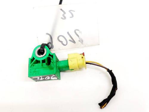 Used Electronic module Electronic module VW TOURAN (1T3) 1.6 TDI (105 hp) 32939030 32939030