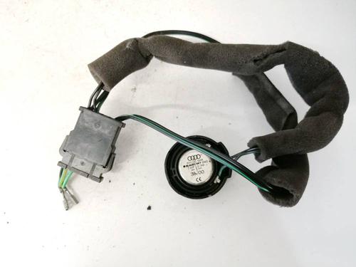 Used Speaker AUDI A4 B5 (8D2) 2.5 TDI (150 hp) 32581812