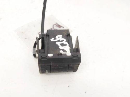 Used Switch Switch SKODA OCTAVIA II (1Z3) 1.9 TDI (105 hp) 35232435 35232435