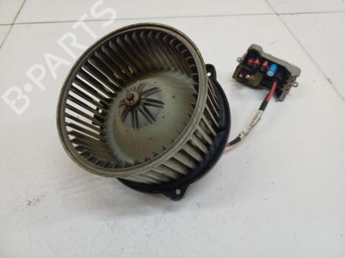 Ventilator motor Ventilator motor MERCEDES-BENZ M-CLASS (W163) ML 270 CDI (163.113) (163 hp) 36151822 36151822