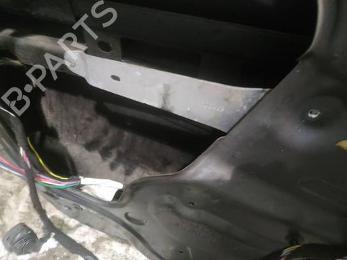 Used Front left window mechanism Front left window mechanism VOLVO V70 II (285) D5 (163 hp) 36584177 36584177