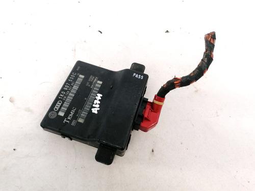 Used Electronic module Electronic module VW GOLF V (1K1) 1.6 FSI (115 hp) 33085462 33085462