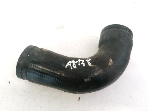 Used Pipe Pipe VOLVO V70 II (285) D5 (185 hp) 32913334 32913334