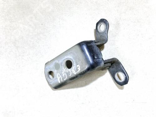 Used Hinge/Door check strap LEXUS IS II (_E2_) 220d (ALE20) (177 hp) 33070361