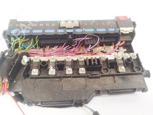 Used Fuse box Fuse box VOLVO S60 I (384) D5 (163 hp) 32626457 32626457
