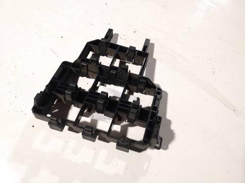 Fuse box AUDI A3 (8P1) 1.6 | BP32582730E1 