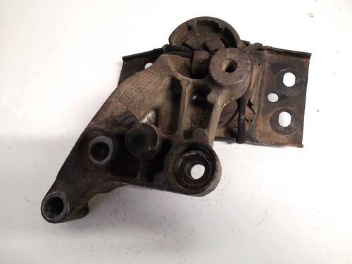 Used Engine mount Engine mount RENAULT LAGUNA III (BT0/1) 2.0 dCi (BT07, BT0J, BT14, BT1A, BT1S) (131 hp) 32627986 32627986
