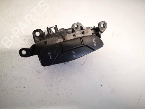 Used Steering wheel controls Steering wheel controls CHEVROLET CAPTIVA (C100, C140) 2.0 D 4WD (150 hp) 34910193 34910193