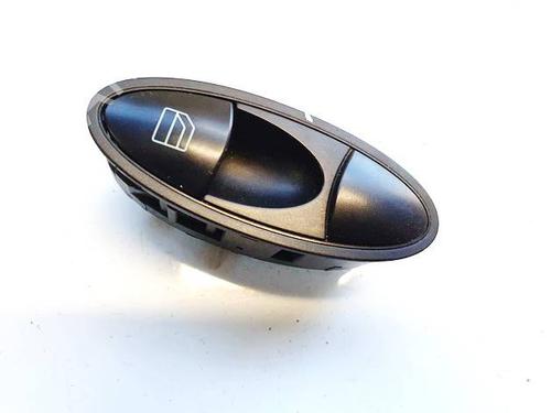 switch-mercedes-benz-e-class-w211-2002-2003-2004-2005-2006-2007-2008-2009-32539570 main image