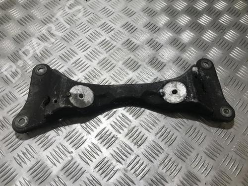 Støtte Støtte BMW 3 (E90) 318 i (143 hp) 33500295 33500295