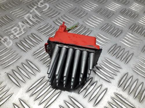 heater-resistor-audi-a4-b5-8d2-1994-1995-1996-1997-1998-1999-2000-2001-35711277 main image