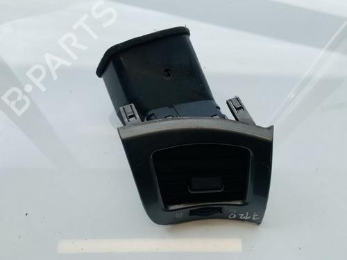 Used Air vent Air vent TOYOTA AVENSIS VERSO (_M2_) 2.0 D (CLM20_, CLM20R) (116 hp) 32877485 32877485