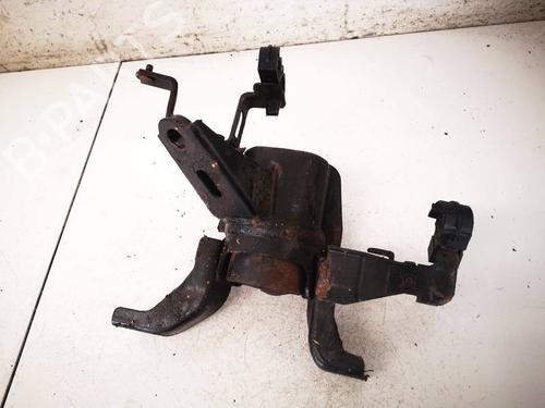 Used Engine mount Engine mount 38040025 38040025