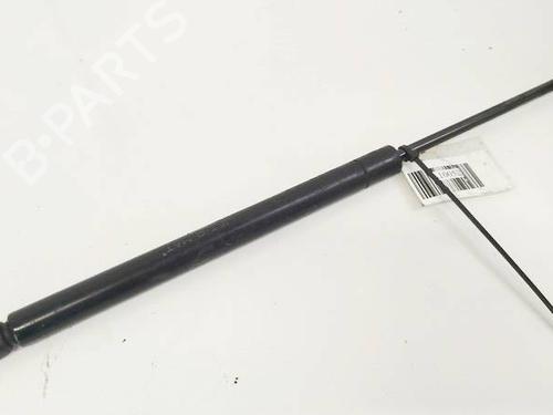 tailgate-lift-support-mercedes-benz-e-class-w210-1995-1996-1997-1998-1999-2000-2001-2002-2003-35097925 main image