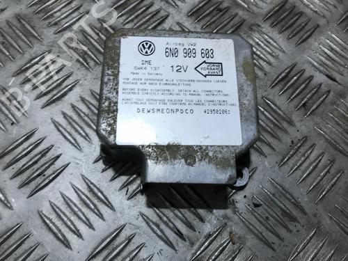 Used ECU airbags ECU airbags SEAT TOLEDO I (1L2) 1.9 TDI (90 hp) 33496751 33496751
