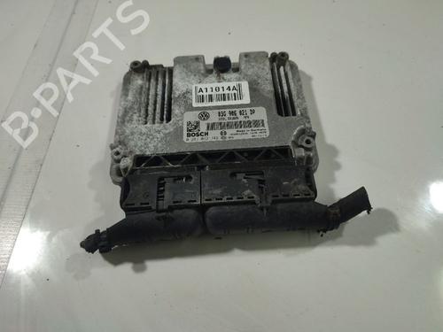 Used Engine control unit (ECU) Engine control unit (ECU) VW PASSAT B6 (3C2) 1.9 TDI (105 hp) 32539082 32539082