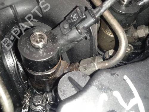 Used Injector Injector VOLVO V50 (545) 1.6 D (110 hp) 35208147 35208147