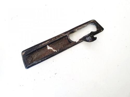 BP32911694O1 main image