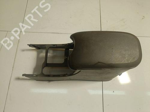 Used Armrest / Center console Armrest / Center console HYUNDAI SANTA FÉ I (SM) 2.4 16V 4x4 (146 hp) 34836433 34836433