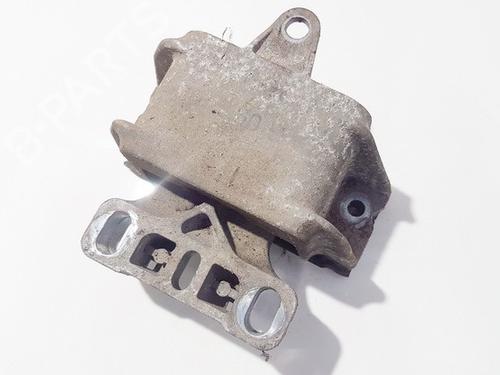 Used Engine mount Engine mount VW GOLF IV (1J1) 1.9 TDI (90 hp) 33075278 33075278