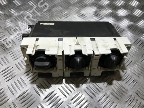 Used Climate control Climate control VOLVO V40 Estate (645) 1.8 (115 hp) 35667714 35667714