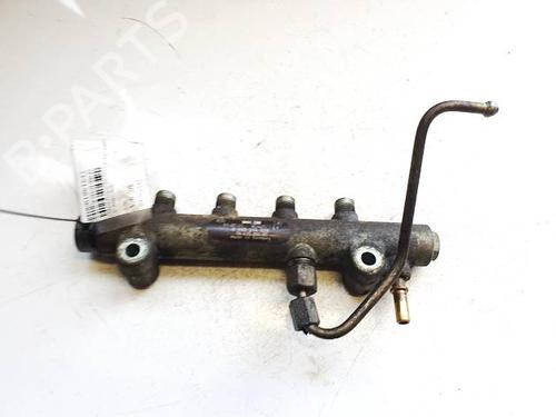 Used Injection rail Injection rail 35272358 35272358