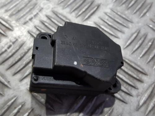 electronic-module-volvo-v50-545-2003-2004-2005-2006-2007-2008-2009-2010-2011-2012-33486814 main image