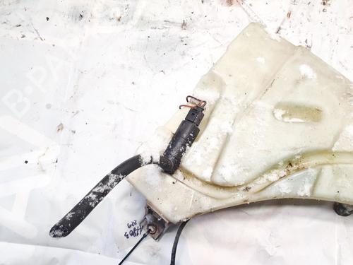 Used Washer pump Washer pump VW TOUAREG (7LA, 7L6, 7L7) 4.2 V8 (310 hp) 35456841 35456841