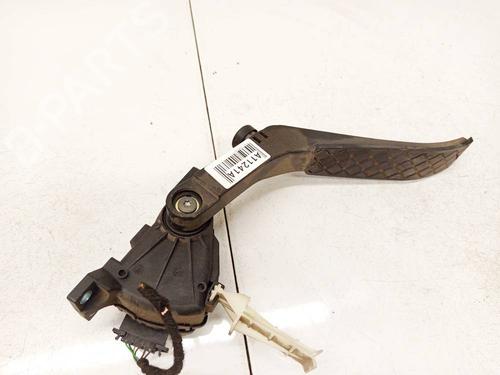 Used Pedal Pedal 35830047 35830047