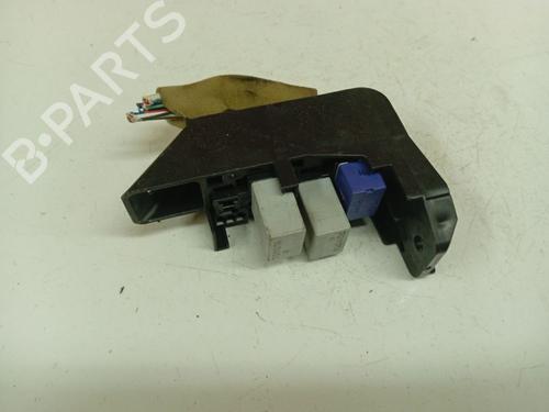 Used Fuse box Fuse box TOYOTA AURIS (_E15_) 2.0 D-4D (ADE150_, ADE150R) (126 hp) 40028477 40028477