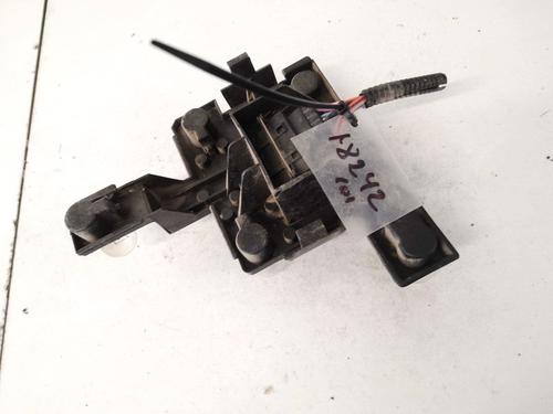 Used Lamp holder Lamp holder FORD MONDEO II (BAP) 1.8 i (115 hp) 35400218 35400218