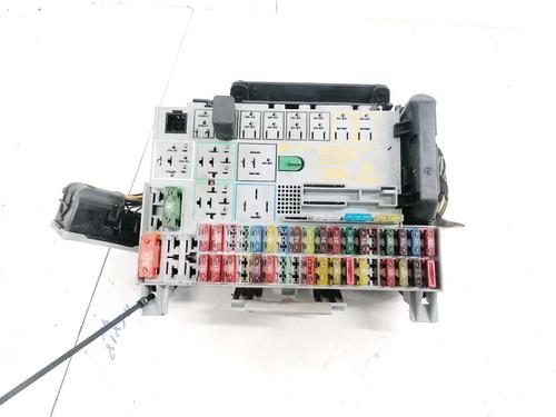 Used Fuse box Fuse box 33088046 33088046