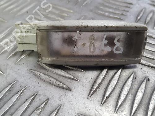 Luz interior Luz interior VW GOLF V (1K1) 1.9 TDI (105 hp) 35687020 35687020
