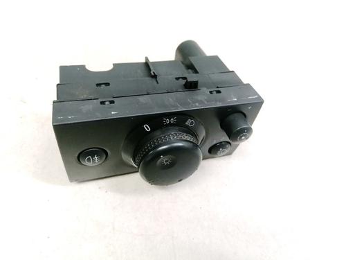 Used Switch Switch OPEL MERIVA A MPV (X03) 1.8 (E75) (125 hp) 35479382 35479382