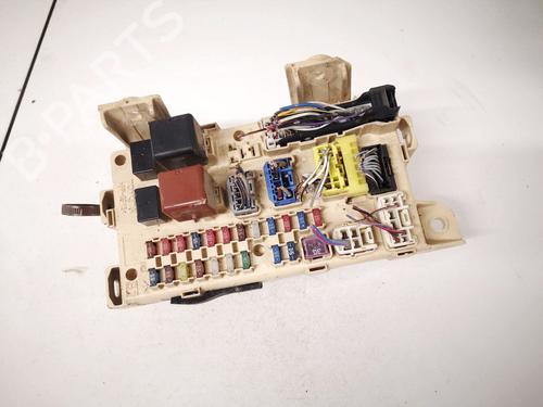 Used Fuse box Fuse box TOYOTA AVENSIS VERSO (_M2_) 2.0 D (CLM20_, CLM20R) (116 hp) 32895549 32895549