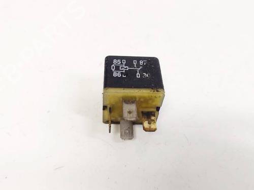 other-audi-100-c4-avant-4a5-1990-1991-1992-1993-1994-32625743 main image