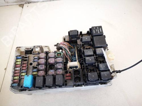 Used Fuse box MAZDA 5 (CR) 2.0 CD (CR19) (143 hp) 32945107