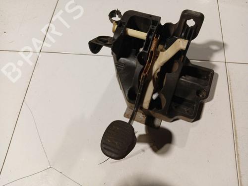 Used Pedal Pedal FIAT BRAVO II (198_) 1.9 D Multijet (198AXB1A) (120 hp) 34907950 34907950