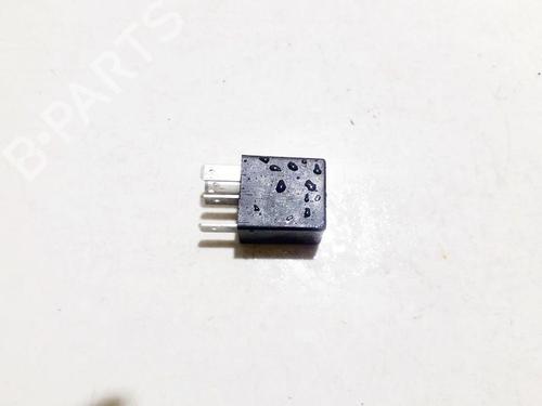 Used Electronic sensor Electronic sensor OPEL ASTRA G Hatchback (T98) 2.0 DI (F08, F48) (82 hp) 33509946 33509946