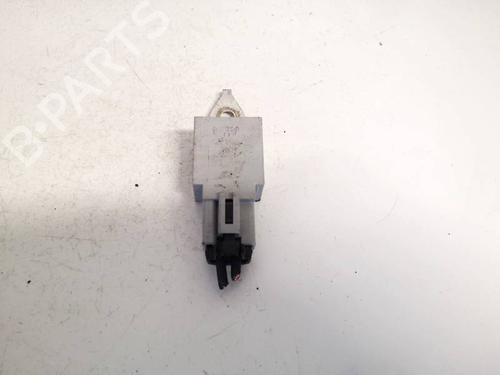 electronic-sensor-toyota-prius-liftback-_w2_-2003-2004-2005-2006-2007-2008-2009-2010-32609694 main image