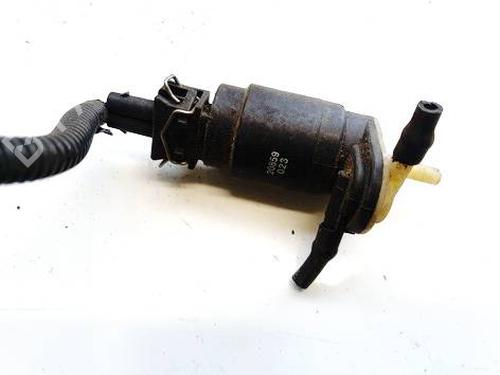 Used Washer pump Washer pump VW PASSAT B7 (362) 1.6 TDI (105 hp) 34903349 34903349