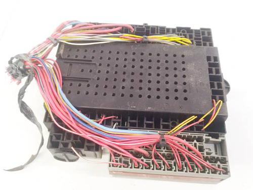 Fuse box VOLVO S60 I (384) D5 | BP37998862E1 - Image 3