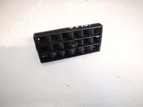 Used Air vent VW GOLF II (19E, 1G1) 1.6 D (54 hp) 32583427