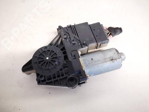 Used Right rear window motor Right rear window motor 35293656 35293656