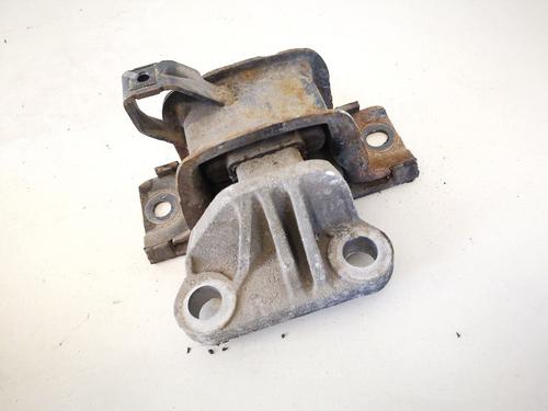 Used Engine mount Engine mount OPEL CORSA D (S07) 1.2 (L08, L68) (80 hp) 32909554 32909554