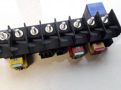 Fuse box AUDI A4 B5 (8D2) 1.9 TDI | BP33512768E1 - Image 2