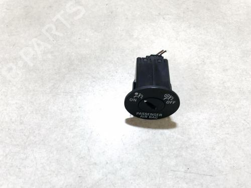 switch-opel-insignia-a-g09-2008-2009-2010-2011-2012-2013-2014-2015-2016-2017-33067655 main image