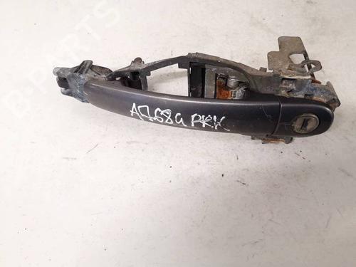 front-left-exterior-door-handle-vw-passat-b55-3b3-2000-2001-2002-2003-2004-2005-35358539 main image