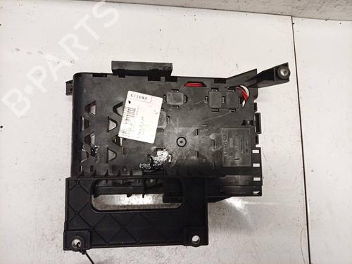 Fuse box AUDI Q7 (4LB) 3.0 TDI quattro | BP32531442E1 - Image 2