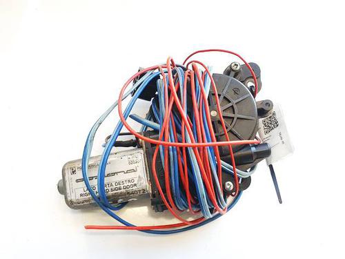 Used Right front window motor Right front window motor 34821996 34821996